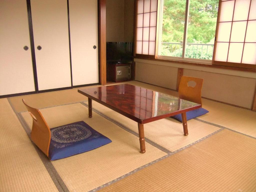 Nishimiyasou Hotel Fujikawaguchiko Cameră foto